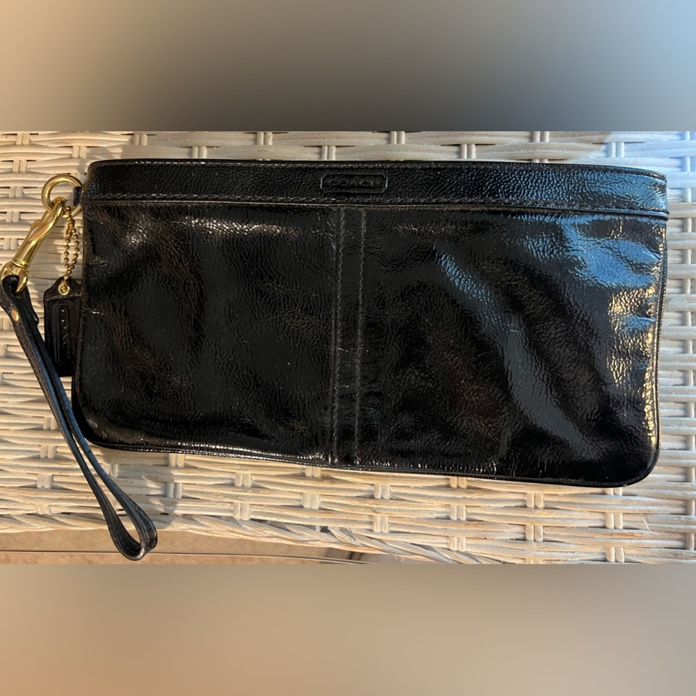 Coach vintage black patent leather wristlet